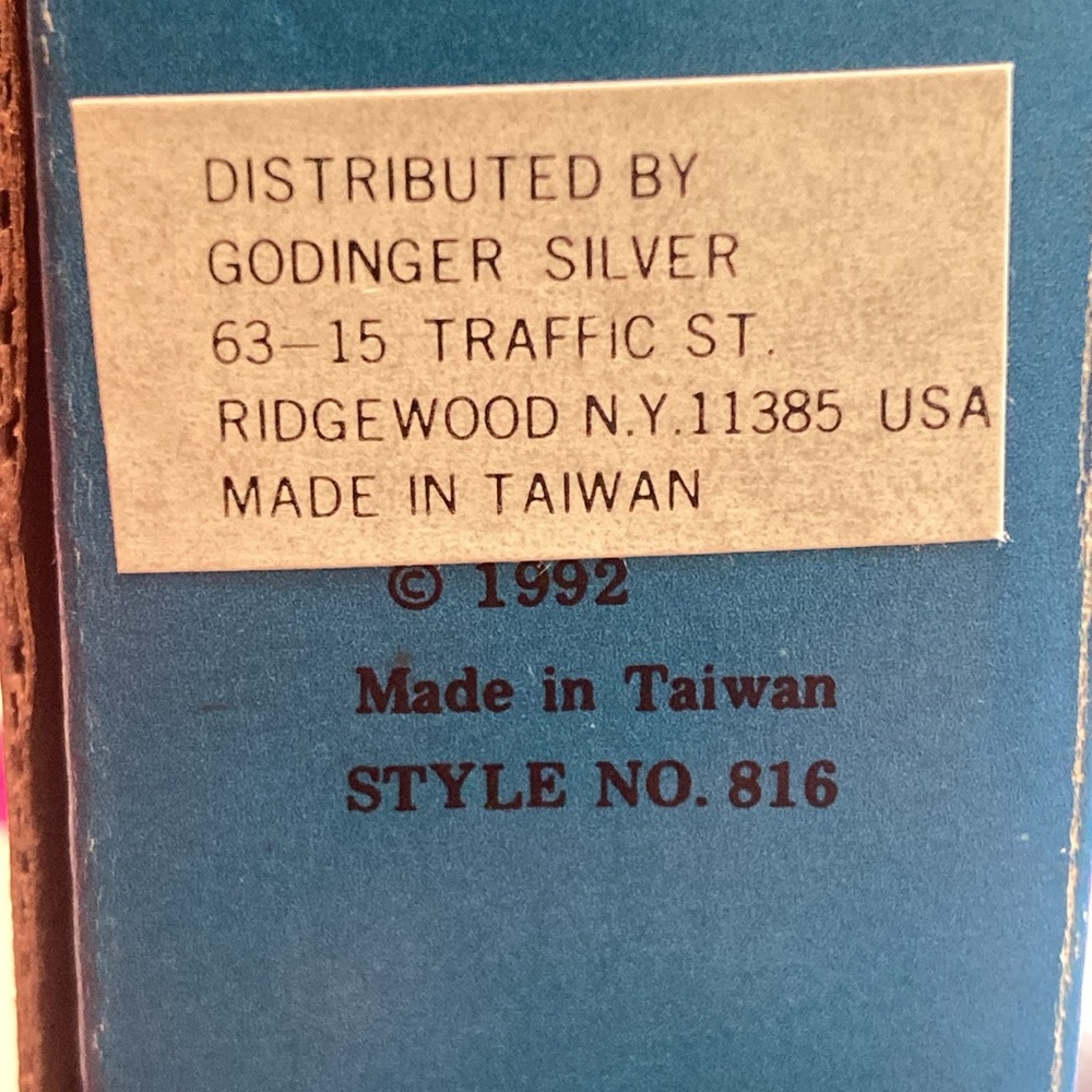 Peter Rabbit Pewter Birthday Candle Holders - Picture 10 of 12